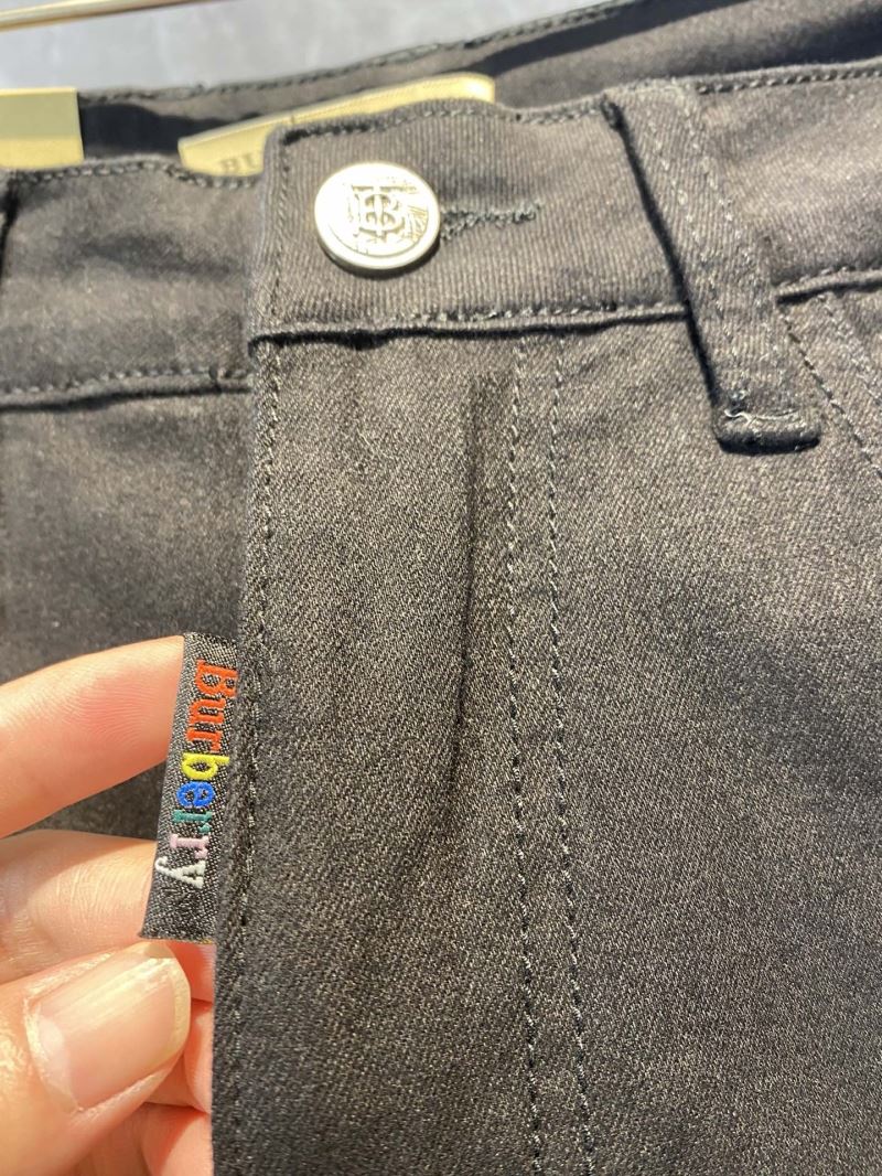 Burberry Jeans